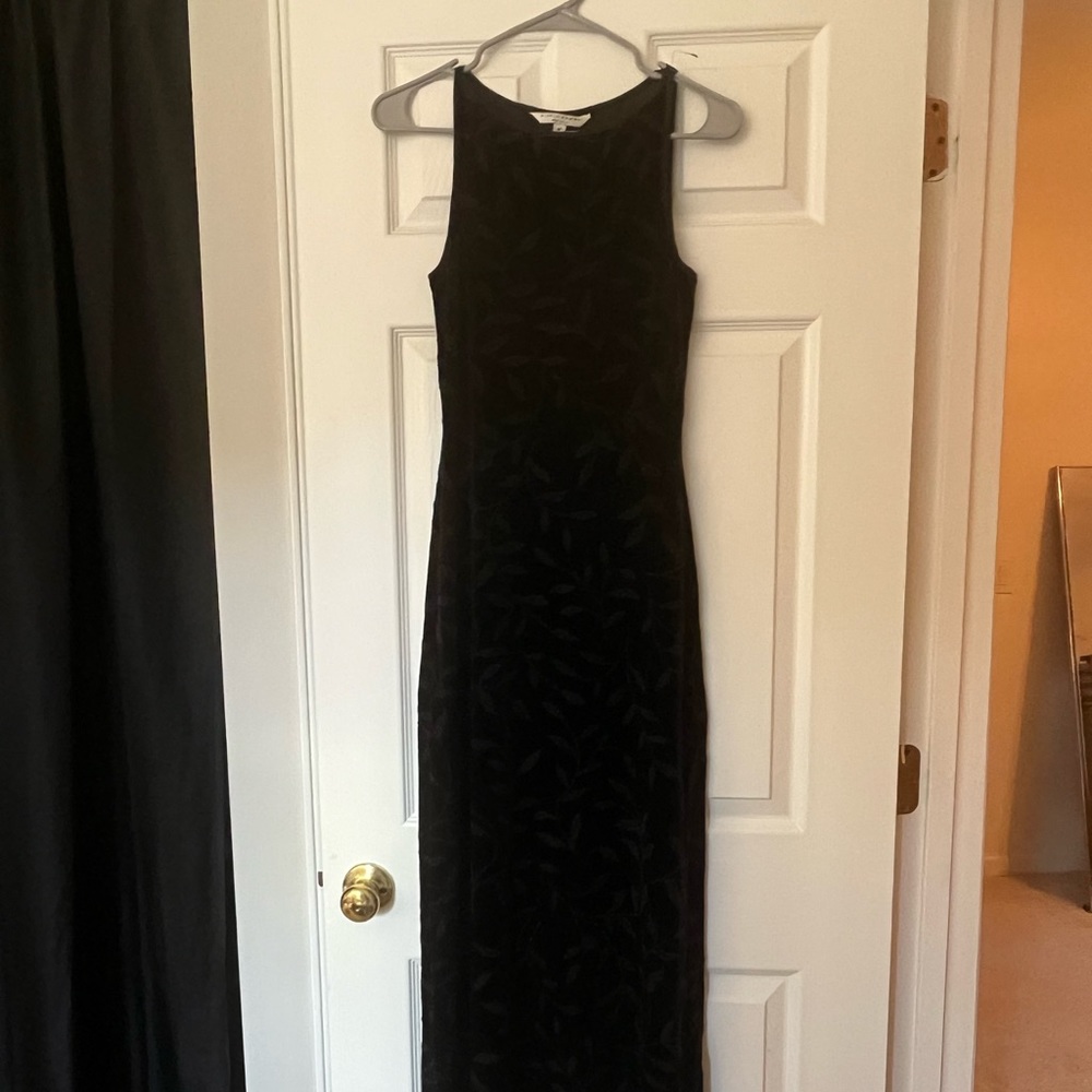 Vintage Alexia Admor - Beaded Maxi Dress - black -leaf pattern -body-con -velvet